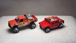 lot 082 image: 1987 Hot Wheels All-Terrain Nationals Red Pickup Truck