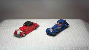 lot 083 image: 1978 Tomica Packard Coupe Roadster Set