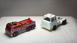 lot 085 image: Matchbox Fire Rescue Ladder Truck