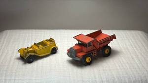 lot 089 image: Dinky Toys Construction Vehicles Set