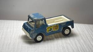 lot 097 image: Tootsietoy Blue Pickup Truck