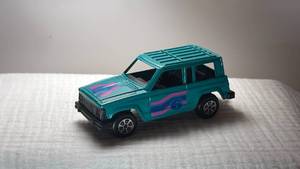 lot 0108 image: 1990s Jeep Cherokee Diecast Model Car