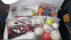 lot 0136 image: 4 bags assorted games and toys  Titanic game