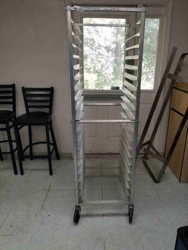 lot 4326 image: Sheet Pan Rack on Casters