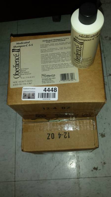 lot 4448 image: Obedience Medicated Shampoo Lot
