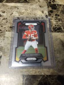 lot 762 image: 2023 Panini Prizm Football Patrick Mahomes Kansas City Chiefs Card