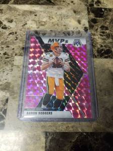 lot 765 image: 2020 Panini Mosaic Football Aaron Rodgers Green Bay Packers Card
