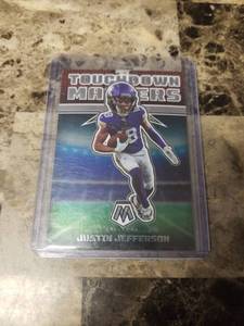lot 795 image: 2022 Panini Mosaic Football Justin Jefferson Minnesota Vikings Card
