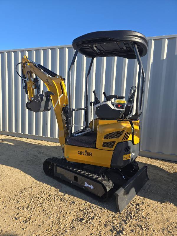 lot 10057 image: 2025 Unused CFG Industrial QK20R Mini Compact Excavator