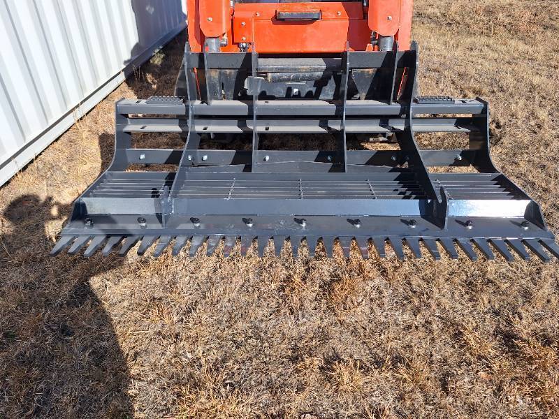 lot 2430 image: Unused Wolverine Skid Steer Land Leveler  LL-12-78W