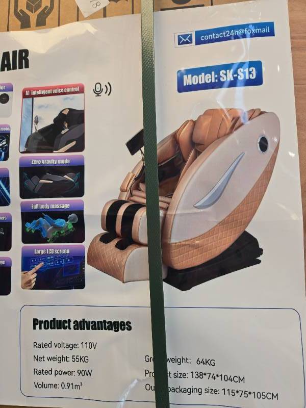 lot 12034 image: Unused SKLP Massage Chair - Model SK-S13