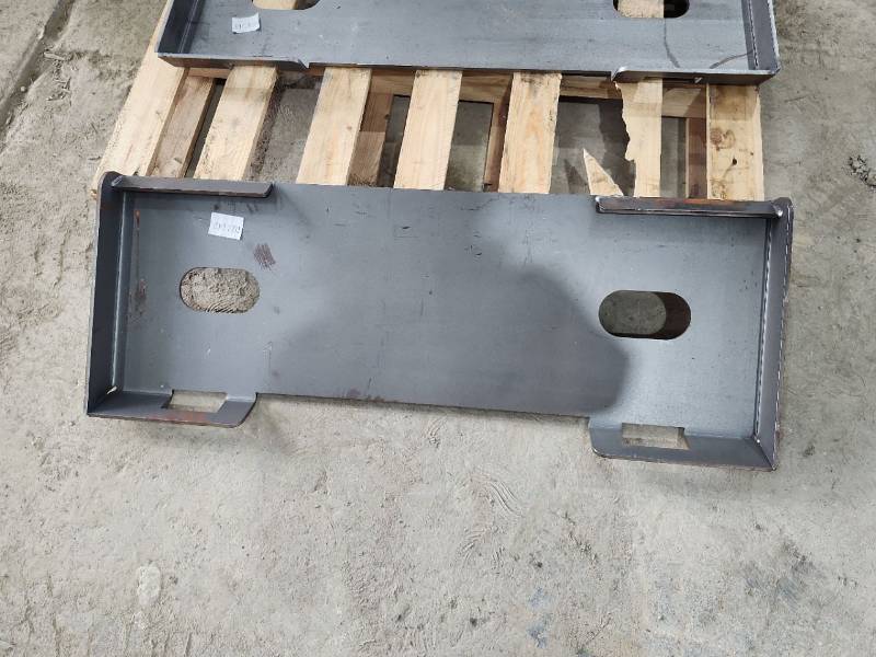 lot 7145A image: Unused Industrial Skid Steer Equipment Mounting Plate  Universal Quick Attach