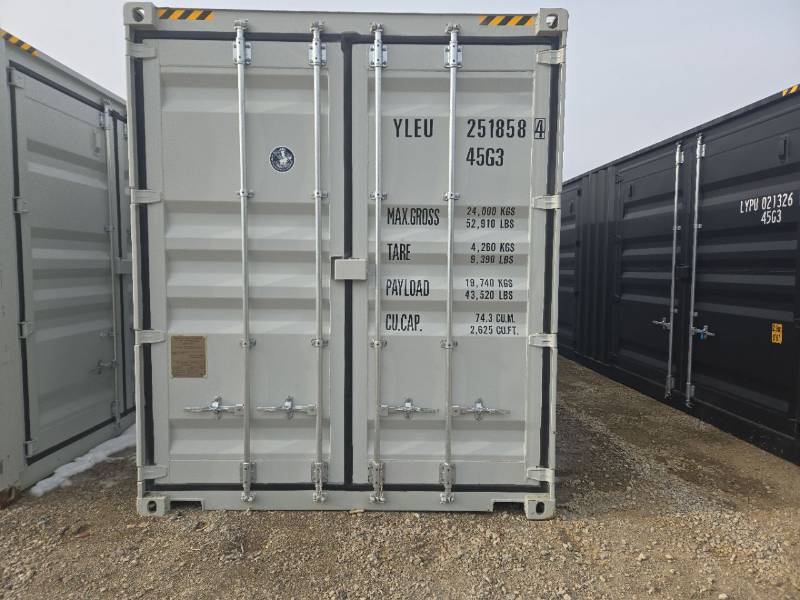 lot 7410 image: 40 High Cube Storage Container, APPROX 102 TALL X 96 WIDE X 40 DEEP  YLEU2518584