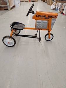 lot 302 image: AMF Pedal Trac 490 Toy Tractor