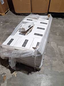 lot 31300 image: Pallet Of Miscellaneous Tile