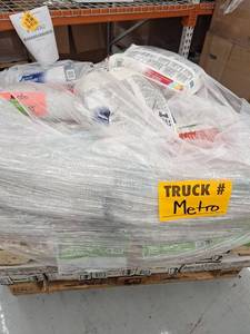 lot 31316 image: Pallet Of Miscellaneous Tile and Tile Products