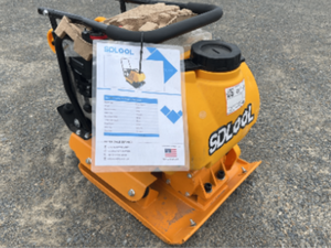 lot 7916 image: Unused Captok Vibratory Plate Compactor  CK90
