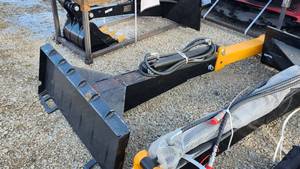 lot 7924 image: Unused Skid Steer Telescopic Boom (Short Cylinder) CK-TBS20