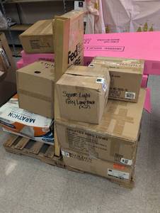 lot 4 image: Wholesale Lot of Mixed Lighting Fixtures, Commercial Display Shelves & Misc. Items  - Retail $450