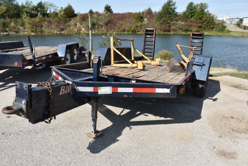 lot 1248 image: 2005 14ft Redi Haul Equipment Trailer