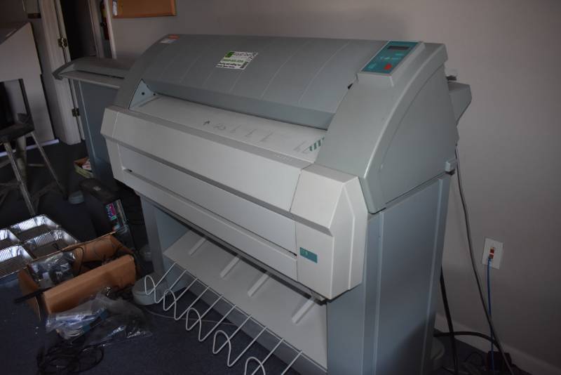lot 1258 image: OCE TDS300 Ink Printer