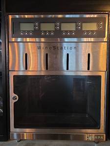 lot 530 image: Napa WineStation Wine Dispenser System  Model WS-MX3