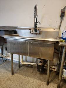 lot 17800 image: Gridmann Commercial Double Bowl Sink with Pre-Rinse Faucet