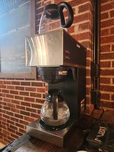 lot 17819 image: Bunn VPR Commercial Coffee Maker