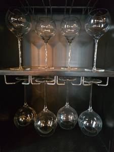 lot 18429 image: Crystal Red Wine Glasses - Set of  8