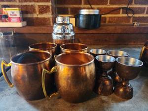 lot 18476 image: Mule Copper Mug Set