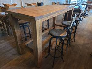 lot 19040 image: Industrial Bar Height Table with (6) Adjustable Stools