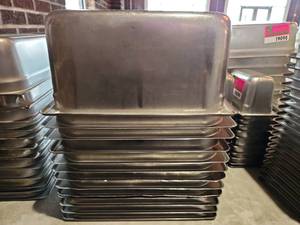 lot 19103 image: Vollrath Stainless Steel Steam Table Pans - Set of 13