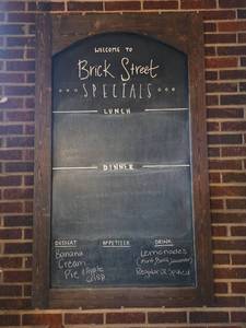 lot 19128 image: Chalk Board