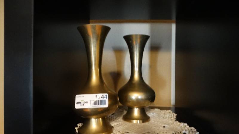 lot 1744 image: 2 brass vases.