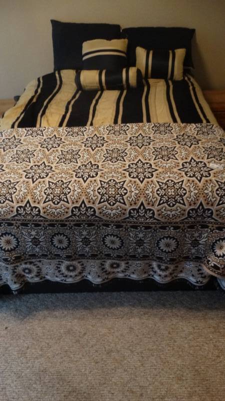 lot 1755 image: Queen size pillow top mattress, bed frame and bedding.