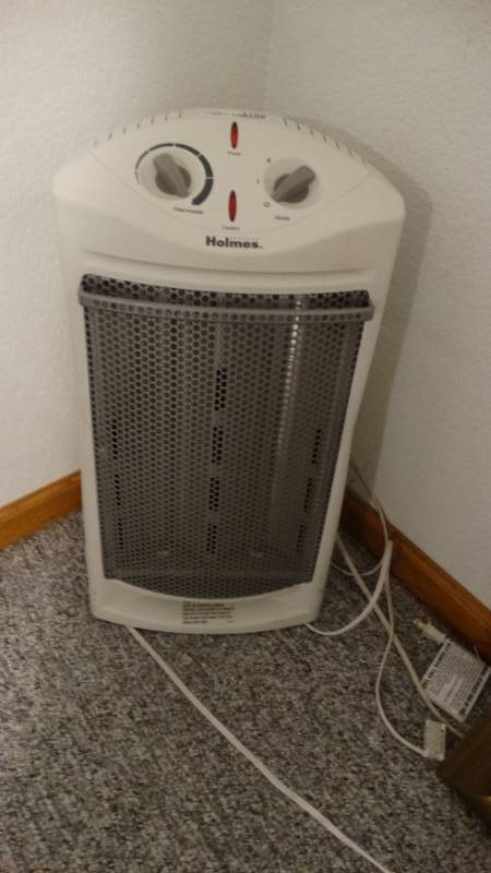 lot 1788 image: Space heater.