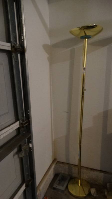 lot 1841 image: Only floor lamp.
