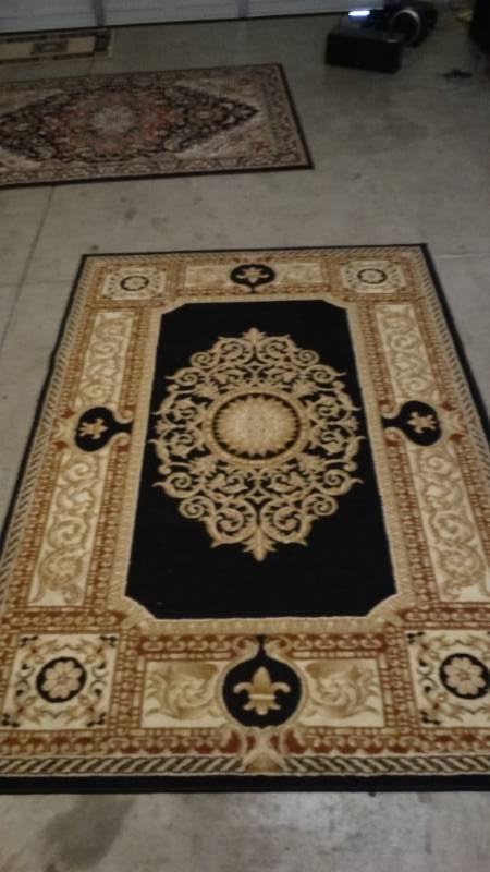 lot 1857 image: Rug, 61in. x 91in.