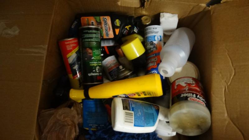 lot 1876 image: Engine cleaner, stp son of a gun, body feeler, plumbers putty, car polish and lots more.