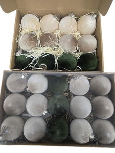 lot 23528 image: Velvet Christmas Ornament Set 27 Count
