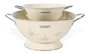 lot 23543 image: Metal Colander 2 Pack, Strainer Bowel with Handles 2Qt & 6Qt Powder Coated Solid Ring Base Heavey Duty Kitchen Drainer Basket for Pasta Veggies and Fruits,New Home Apartment Essentials (Almond Cream)