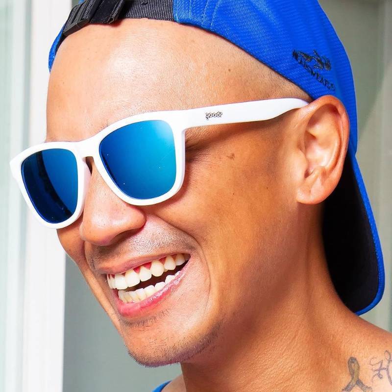 lot 23037 image: Unisex White Frame Blue Lens Polarized Sunglasses
