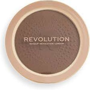 lot 3037 image: Makeup Revolution Large Face Powder Compact Set 04 Dark
