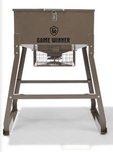 lot 15486 image: Game Winner 300lb Better Standing Game Feeder legs bent and some breaking, could use a welding job