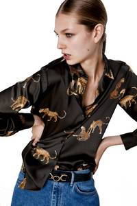 lot 4396 image: marpessa Womens Blouse Satin Silk Shirts, Casual Loose Long Sleeve for Office Work, Corporate Outfit Clothes (US, Alpha, Small, Regular, Regular, Black Leopard Printed)