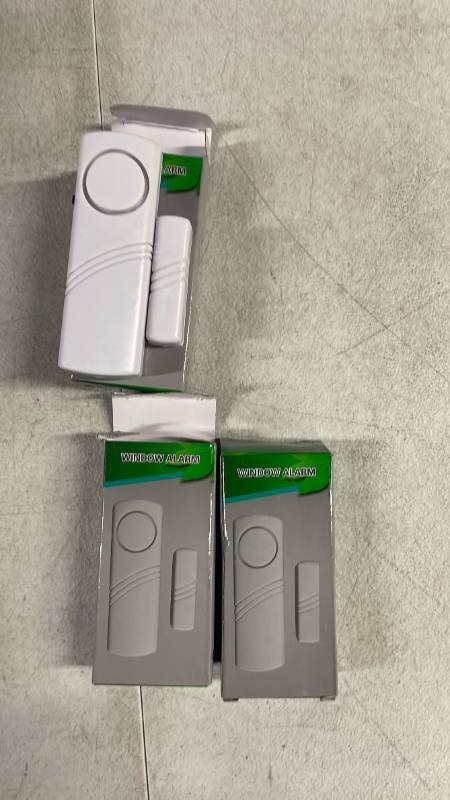 lot 7319 image: Set of 3 Window Security Alarms