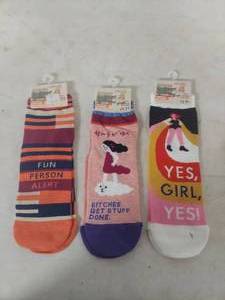 lot 3368 image: Ankle Womens Fashion Socks 3-Pack