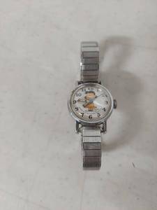 lot 3434 image: Lucy Peanuts Character Watch
