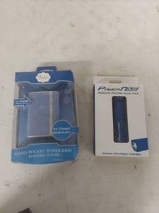 lot 3571 image: (2) Portable Chargers - Halo Pocket Power 8400