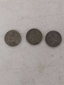 lot 3573 image: (3) 1943 Silver War Nickels P-D-S mint